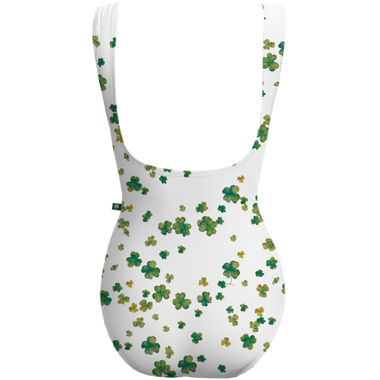 LUCKY CLOVER CRESCENT