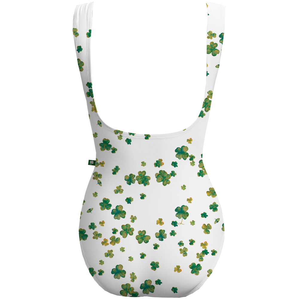 LUCKY CLOVER CRESCENT