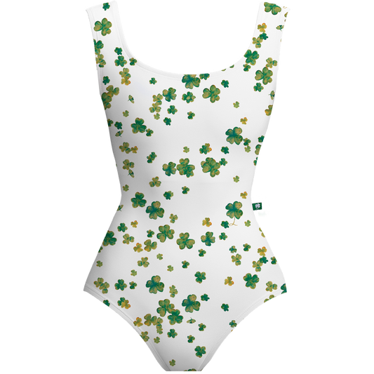 LUCKY CLOVER CRESCENT
